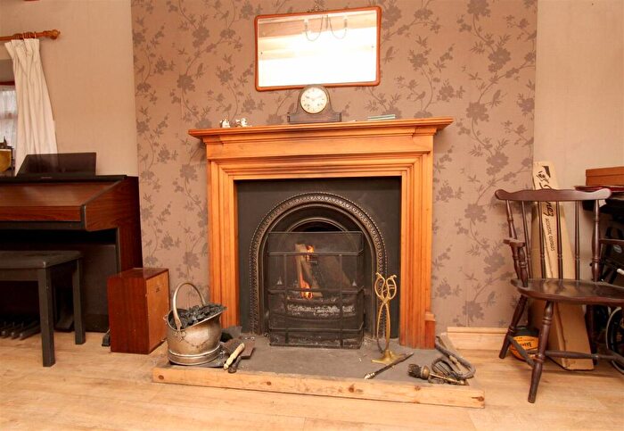 4 Bedroom Detached House For Sale In Mold Road, Bodfari, Denbigh, LL16