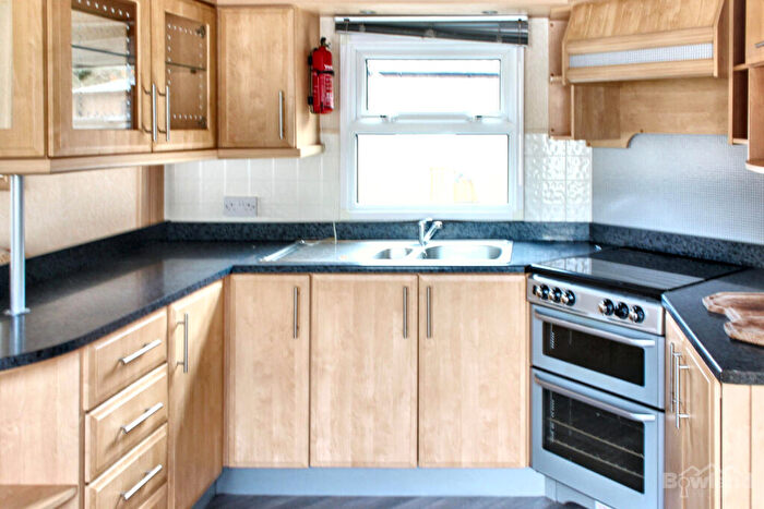 2 Bedroom Caravan For Sale In Silverhill Holiday Park, Lutton Gowts, PE12