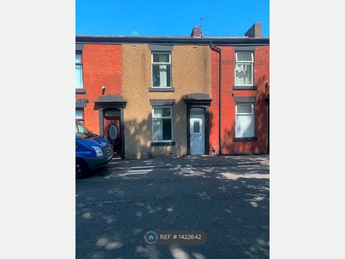 2 Bedroom Terraced House To Rent In Hollin Bridge Street, Blackburn, BB2