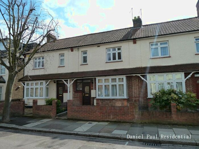 3 Bedroom Terraced House To Rent In Carlyle Road, London, W5