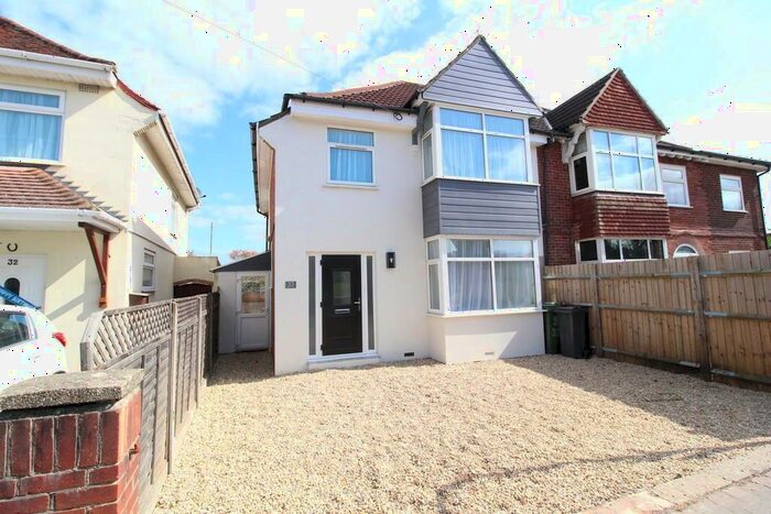 3 Bedroom House To Rent In Tudor Crescent, Cosham, PO6