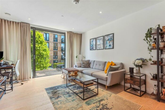 2 Bedroom Property To Rent In Cobalt Place, Battersea, SW11