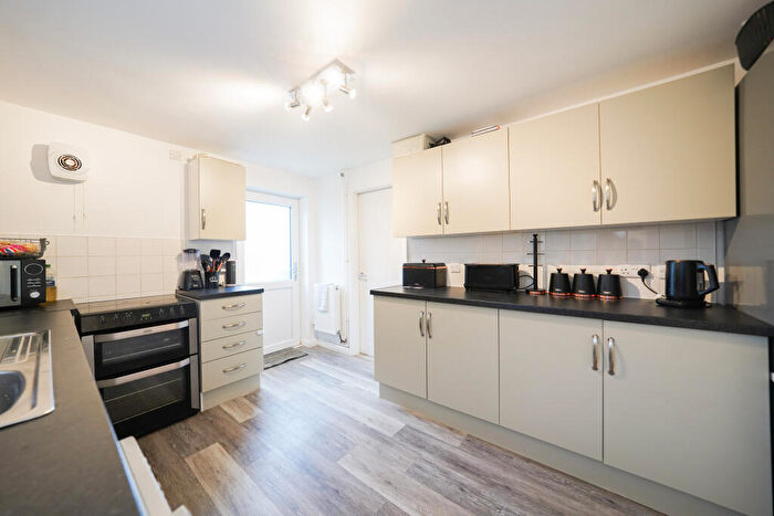 3 Bedroom Semi-Detached House For Sale In Whittington Drive, Ratby, Leicester, Leicestershire, LE6