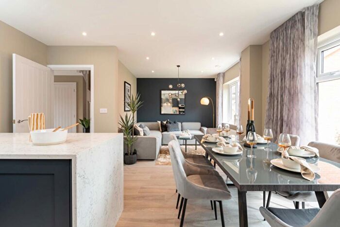 3 Bedroom Detached House For Sale In Cherry Square, Basingstoke, RG23