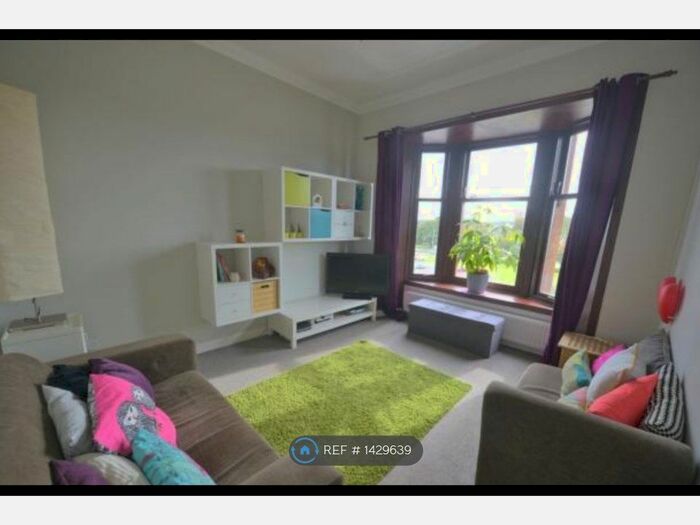 1 Bedroom Flat To Rent In Moss Road, Glasgow, G51