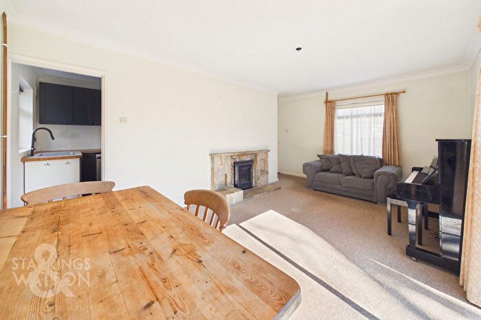 3 Bedroom Detached Bungalow For Sale In Beverley Road, Brundall, Norwich, NR13