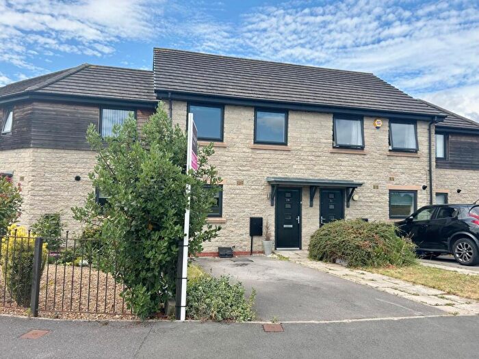 3 Bedroom House To Rent In Park Way, Thurnscoe, Rotherham, S63