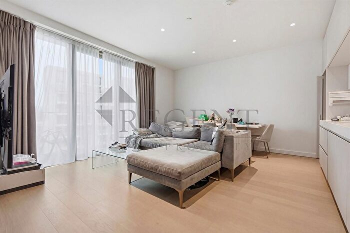 2 Bedroom Flat For Sale In Luma House, Lewis Cubitt Walk, N1C