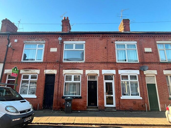 2 Bedroom Terraced House To Rent In Marshall Street, Leicester, LE3