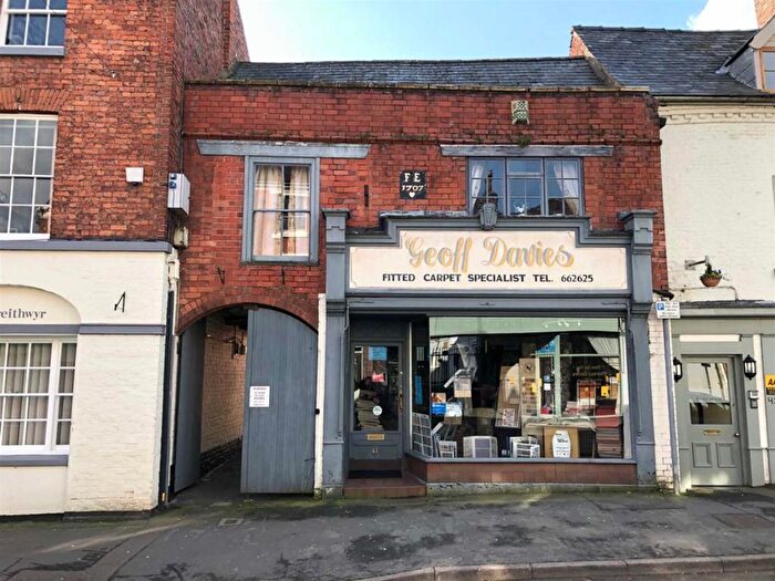 3 Bedroom Property For Sale In Willow Street, Oswestry, SY11