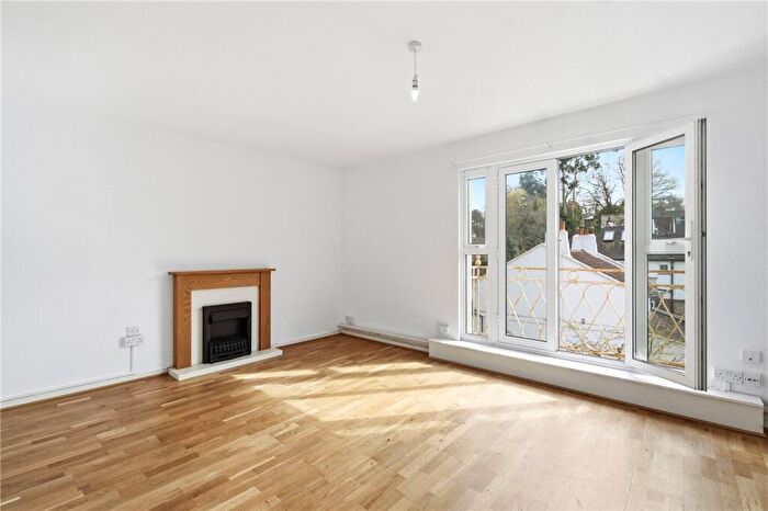 4 Bedroom Apartment For Sale In Dunton Court, Sydenham Hill, London, SE23