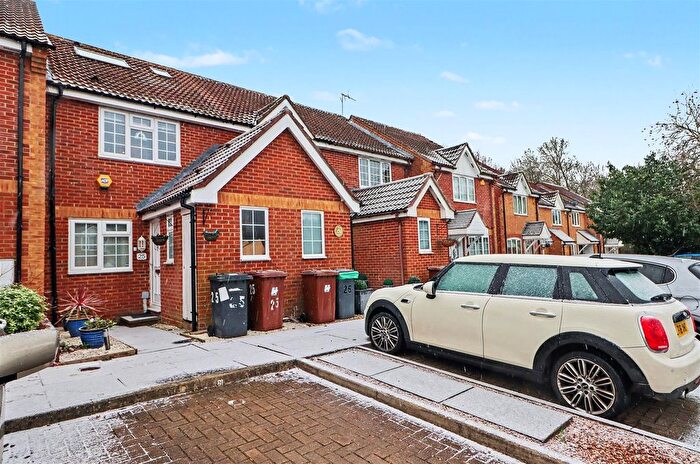 3 Bedroom Terraced House For Sale In Novello Way, Borehamwood, WD6