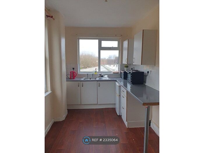 1 Bedroom Flat To Rent In Allesley Old Road, Coventry, CV5