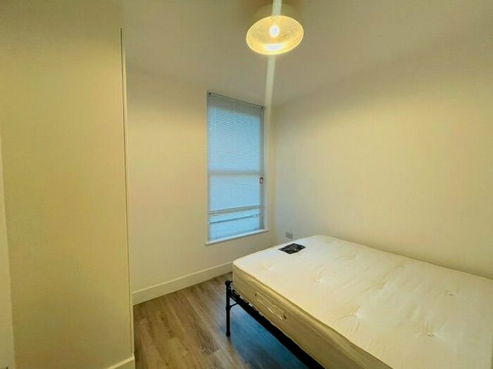 1 Bedroom Flat To Rent In Rita Rd, London, SW8