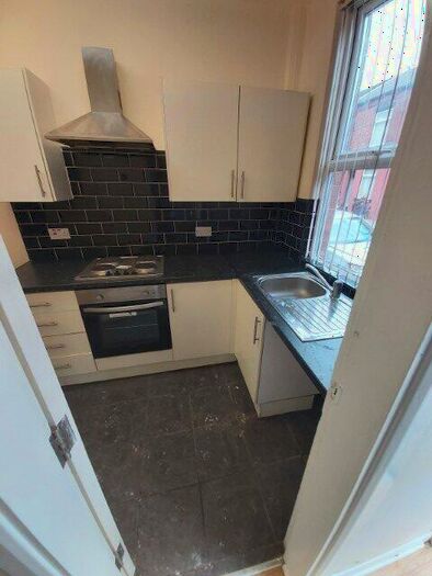 2 Bedroom Terraced House To Rent In Marley Terrace, Leeds, LS11