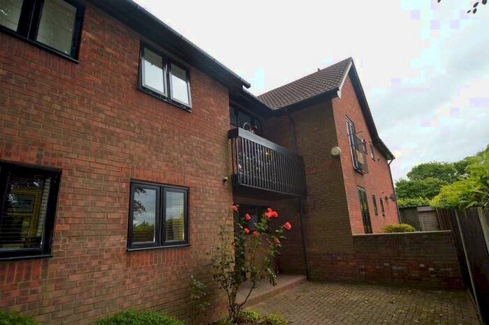 1 Bedroom Flat To Rent In Orchid House, Cecil Rd, St Albans AL1