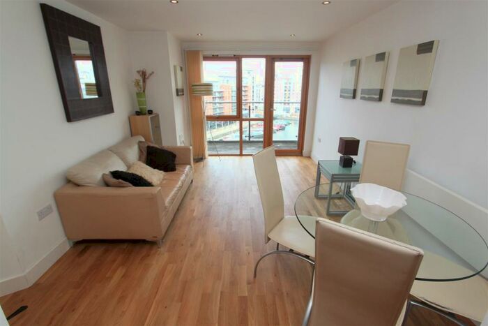 2 Bedroom Flat To Rent In McClure House, Leeds Dock, LS10