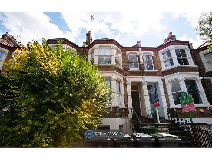 2 Bedroom Flat To Rent In Musgrove Road, London, SE14