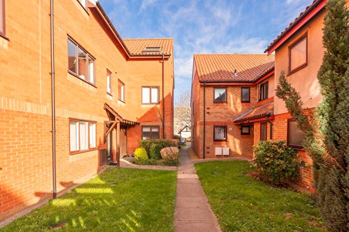 1 Bedroom Flat For Sale In Gefle Close, Napier Court Gefle Close, BS1