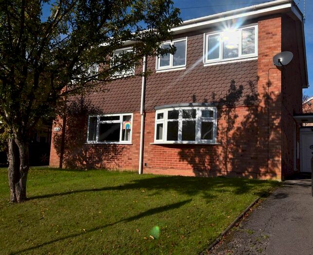 3 Bedroom Property To Rent In Brookfarm Drive, Malvern WR14