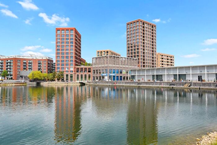 2 Bedroom Apartment To Rent In Surrey Quays Road, London, SE16