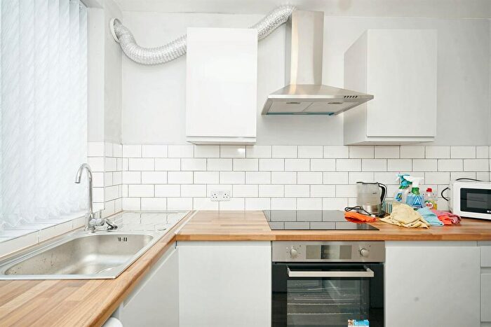 5 Bedroom Terraced House To Rent In Bedroom Terraced House In Reeth Way, Accrington, BB5