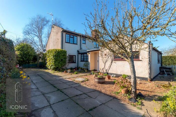 2 Bedroom Cottage For Sale In Easthaugh Road, Lyng, Norwich, NR9