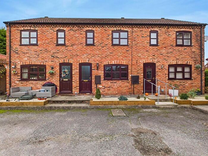 3 Bedroom Terraced House For Sale In Millview Court, Horncastle, LN9