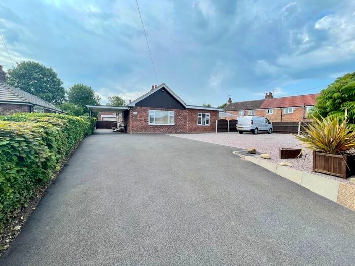 3 Bedroom Detached Bungalow For Sale In Mill Lane, Legbourne, Louth, LN11