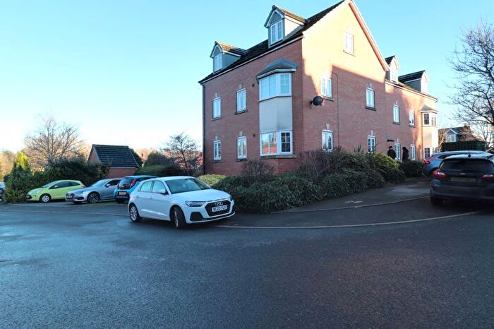 2 Bedroom Flat To Rent In The Lindens, Rugeley, WS15