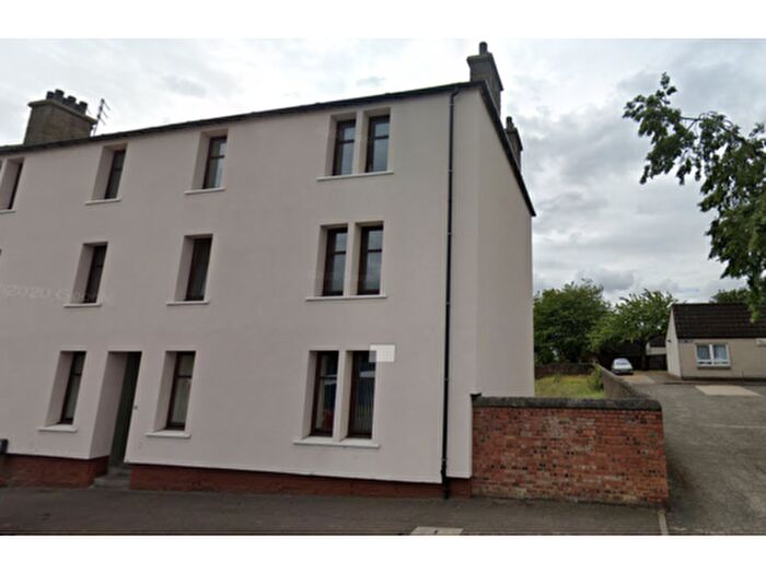 2 Bedroom Flat To Rent In Hill Street, Dundee, DD3