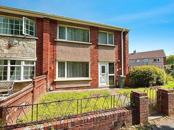 3 Bedroom Semi-Detached House For Sale In London Close, Cwmavon, Port Talbot, SA12