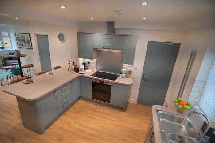 6 Bedroom House Of Multiple Occupation To Rent In En-suite Room To Suit Professionals, OX11