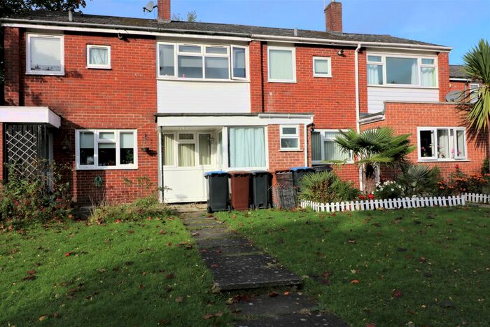3 Bedroom Terraced House To Rent In Heron Way, Hatfield, AL10