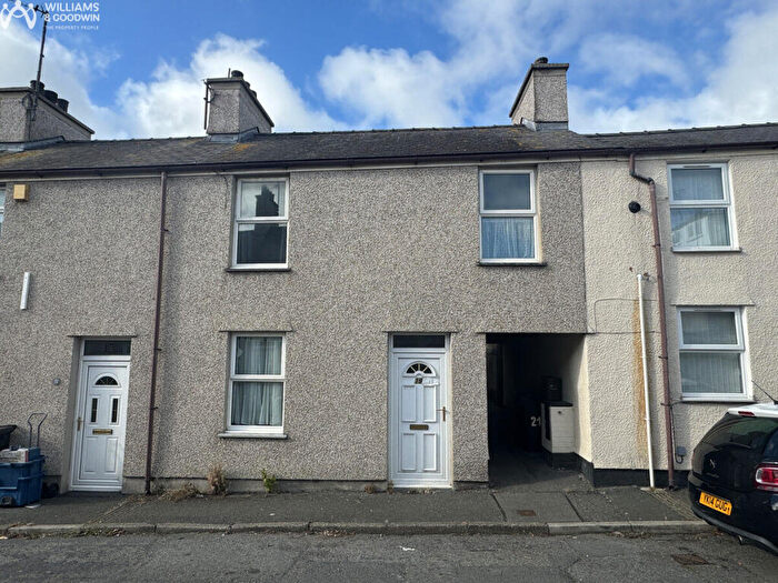 3 Bedroom Terraced House For Sale In Armenia Street, Holyhead, LL65