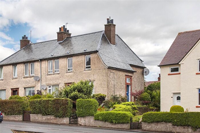 2 Bedroom Flat To Rent In Lamond Drive, St Andrews, Fife, KY16