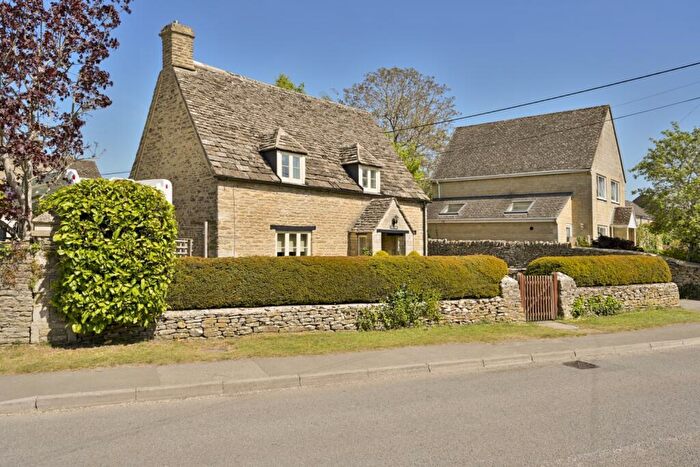 3 Bedroom Cottage For Sale In Upper Up, South Cerney, GL7