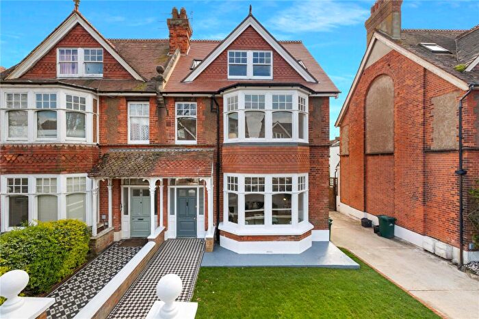 5 Bedroom Semi Detached House To Rent In Pembroke Crescent, Hove, East Sussex, BN3