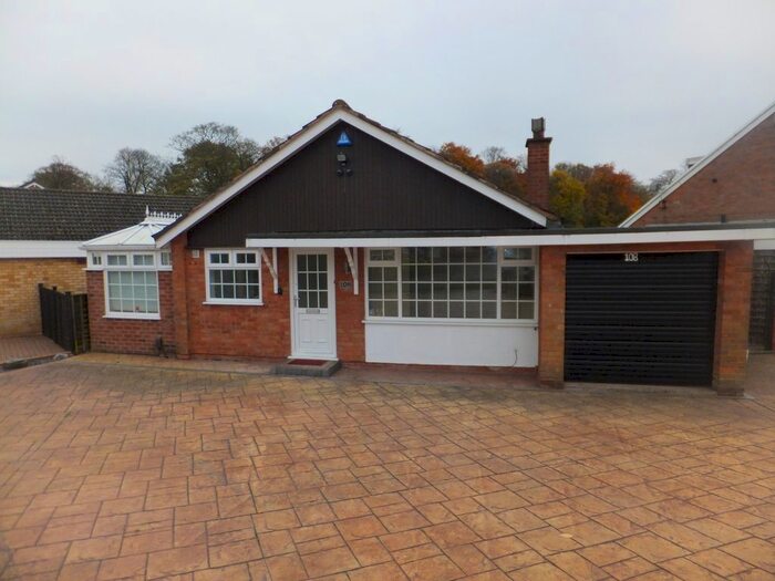 3 Bedroom Detached Bungalow To Rent In Heathcroft Road, Four Oaks, Sutton Coldfield, B75