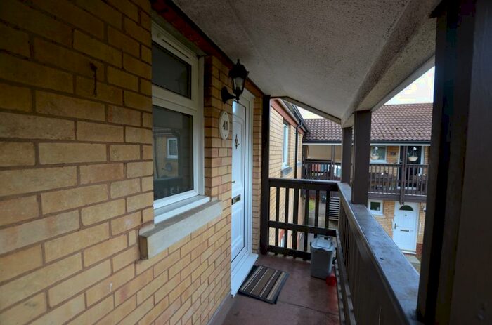 1 Bedroom Apartment To Rent In Far Pasture, Peterborough, PE4