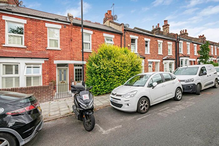 3 Bedroom Terraced House For Sale In Tivoli Road, London, SE27