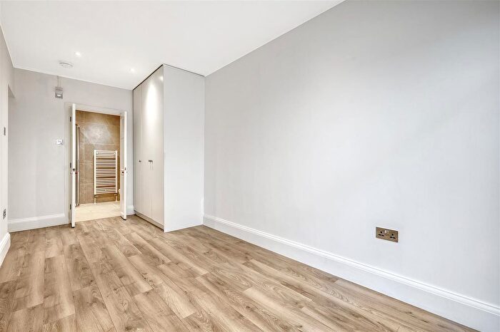 1 Bedroom Flat For Sale In Mountgrove Road, London, N5