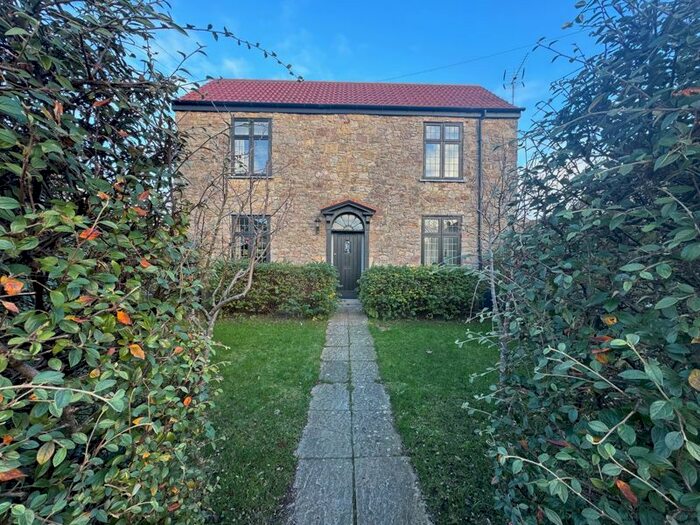 4 Bedroom Property For Sale In Tockington Green, Tockington, Bristol, BS32