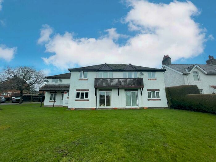 1 Bedroom Flat To Rent In Templeton Avenue, Llanishen, Cardiff, CF14