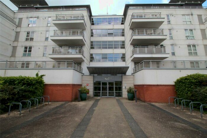 1 Bedroom Flat To Rent In Watkin Road, Leicester, Leicestershire, LE2