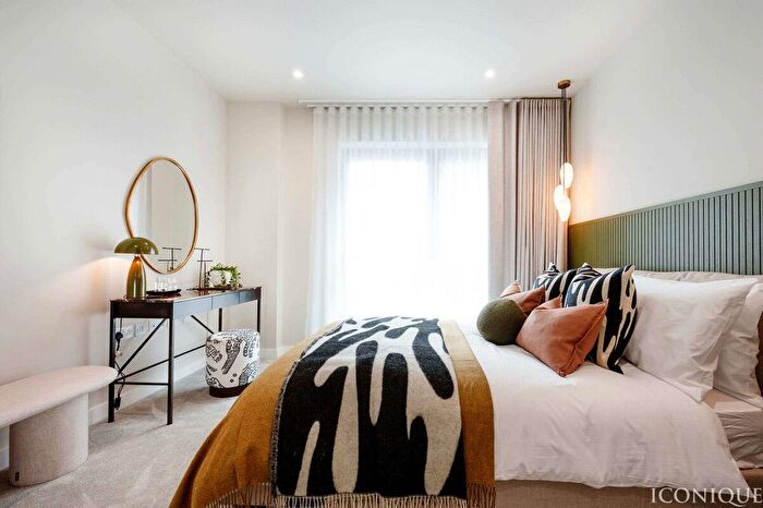 1 Bedroom Flat For Sale In Goodchild Road, London, N4