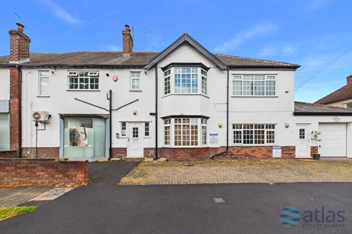 2 Bedroom Flat To Rent In Millersdale Road, Allerton, L18