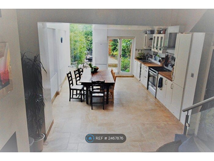 4 Bedroom Terraced House To Rent In Evershot Road, London, N4