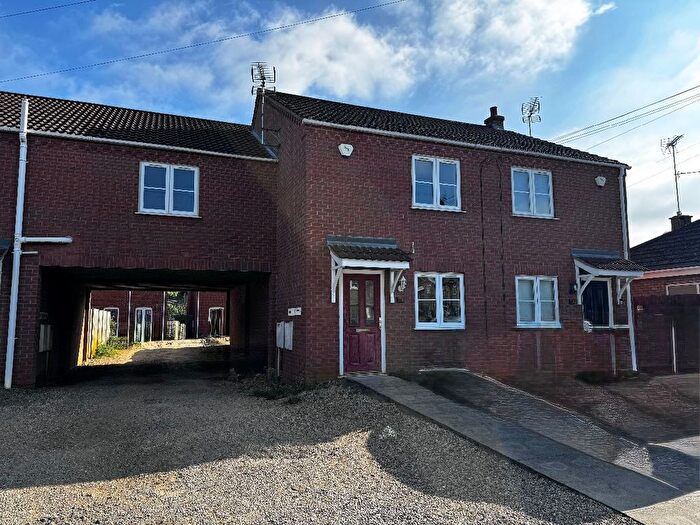 3 Bedroom Semi-Detached House To Rent In Tinkers Drove, Wisbech, PE13