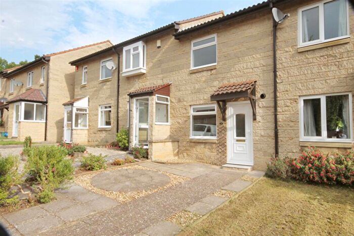 2 Bedroom House To Rent In Frankland Close, BA1